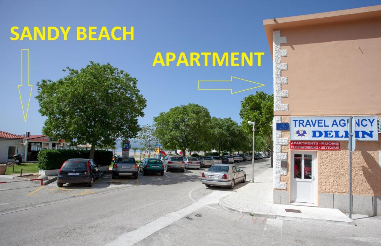Ap Punta Next To Sandy Beach, Apartment With Garden Omiš Exterior foto